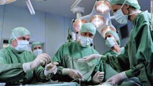 Mengapa%252BBaju%252BOperasi%252BDokter%252BWarna%252BHijau.jpg